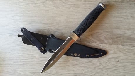 Gracias al compañero Especialista165 puedo poseer esta pequeña joya en mi humilde y pequeña colección, 21