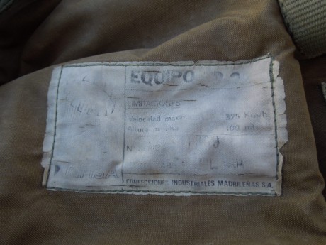Vendo arnés de paracaídas del Ejercito del Aire. Se trata de un CIMSA  (Confecciones Industriales Madrileñas 00