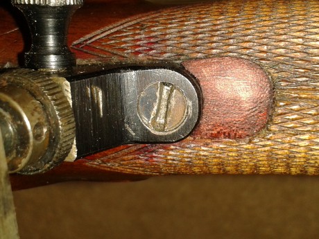 Hola
Vendo Rifle de chispa Marca Pedersoli
Cal 54.
Preferible entrega en mano.

600€+Portes.

Está en 20
