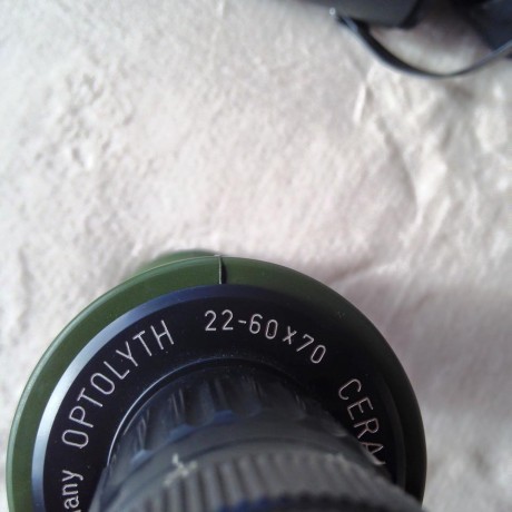 Vendo telescopio marca Optolyth alemán de 20-60 x 70 de ocular, ideal para rececho completamente nuevo 10
