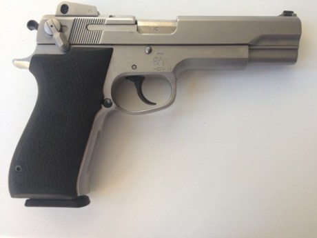 Pues eso:
Vendo una SW 45 ACP en perfecto estado de uso y disfrute y bien baratita: 400 Euros. 00