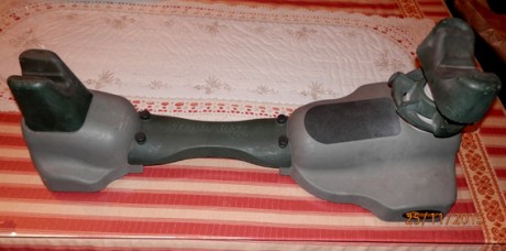 Hola, vendo soporte para rifle y (desmontando la parte trasera) para pistola, de la marca Cadwell en buen 00