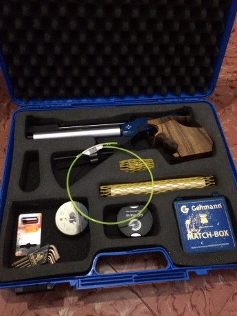 Se vende Match Guns MG 1-E en perfecto estado de funcionamiento con alguna marquita de uso normal. La 01