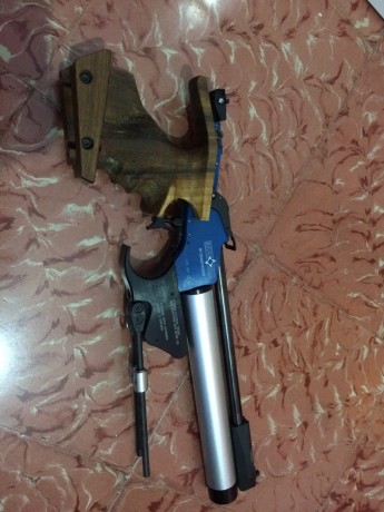 Se vende Match Guns MG 1-E en perfecto estado de funcionamiento con alguna marquita de uso normal. La 11