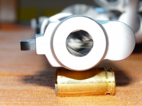 Hola compañeros, pongo a la venta mi revolver 686 target champion 357 magnum. El revolver se encuentra 00