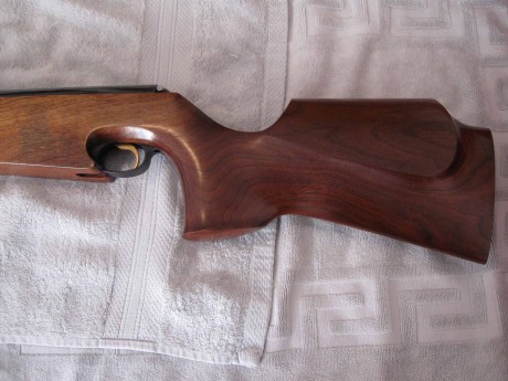 Vendo culata Macari para AA TX 200.
Exelente empunhadura. Mui bonita e ergonómica.
Precio 250€ 11