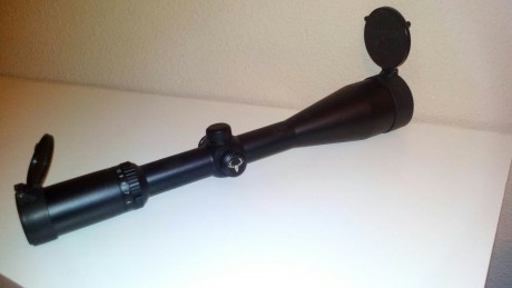 Se vende visor marca Bushnell xlt 3/12x56 con reticula iluminada.pasaría por nuevo solo se ha utilizado 20