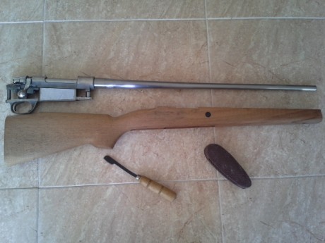 BUENAS.
 Vendo este kit Santa Barbara en 7x57 fue el penúltimo que quedaba en la armería. Lo pille de 00