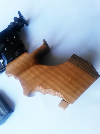 Hola:

Pongo a la venta mi pistola Pardini,  modelo Sp.22 , en un estado excepcional, impecable. Arma 20