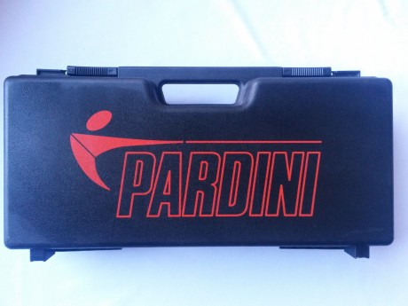 Hola:

Pongo a la venta mi pistola Pardini,  modelo Sp.22 , en un estado excepcional, impecable. Arma 50