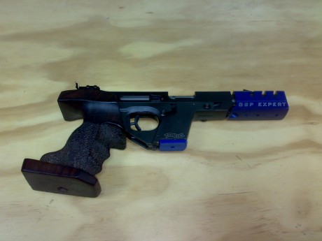 Un compañero del club vende esta pistola
Se encuentra en La Linea
Cacha M sin tocar
3 puntos de mira
Juego 02