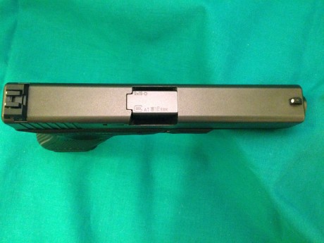 Hola Compañeros.

Pongo a la venta mi Glock 17 de cuarta generación. Guiada en F.
He sido su segundo dueño 00