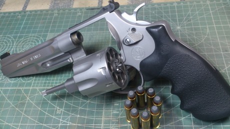 Vendo revolver Smith Wesson 627 Performance Center con tambor d 8 recamaras del .357/38. El ruido que 11