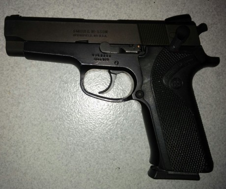 Hola a todos, un compañero de trabajo quiere vender esta pistola que hasta ahora a estado utilizando de 01