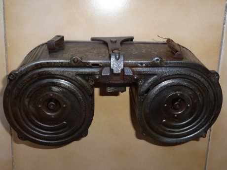 Hola.
Vendo cargador doble de tambor para la ametralladora alemana MG-15 como las que participaron en 00