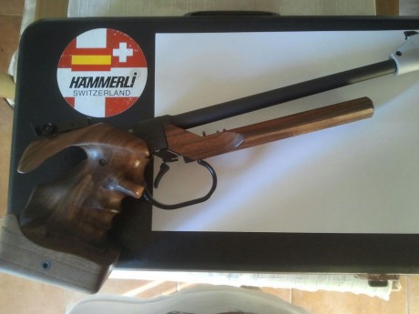 Un compañero vende pistola Hammerli 152, electrónica, para modalidad de tiro pistola libre. Está en buenísimas 00