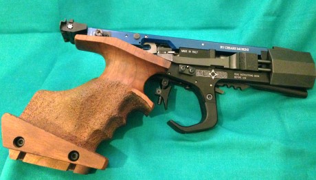 Hola Compañeros,

Me veo obligado a abandonar el tiro, por lo que pongo a la venta mi MatchGuns MG2 Rapid 00