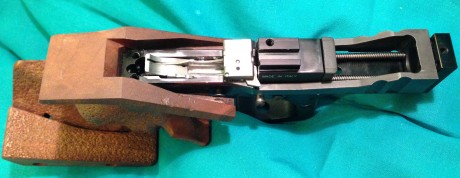 Hola Compañeros,

Me veo obligado a abandonar el tiro, por lo que pongo a la venta mi MatchGuns MG2 Rapid 10