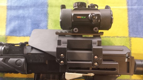 VENDIDO! Gracias a todos los que os habéis interesado.

Hola a todos!

Vendo un VZ58 corto en calibre 00