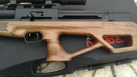 Bueno,pues lo dicho ya tengo mi primer bullpup,es un vulcan del calibre 6.35, de momento no os puedo contar 170