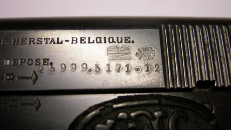 VENDO FN 1906 PARA LIBRO DE COLECCIONISTA   

Calibre 6,35 mm. Lleva marcajes austriacos que la fechan 10