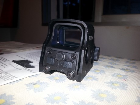 Se vende visor EOTech XPS2-0 original, impoluto, sin uso, le queda un año de garantía.

VENDIDO

Precio: 10