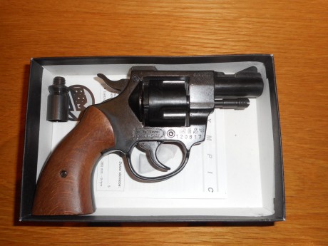 SE VENDE, Sin usar, se compro y se dejo en la caja, esta INTACTO.

No se acepta rebajas.
Ni nada como 02