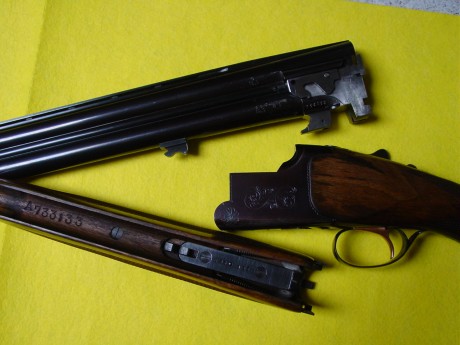 Pongo a la venta esta escopeta Miroku mod. 700 . Caja negra "de las de antes". Aceros inigualables. 00