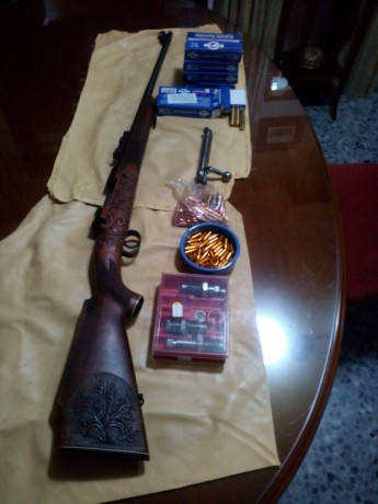Vendo Carl Gustaf tuneado con culata de caza con grabados
dies de recarga marca lee
100 vainas ppu de 02