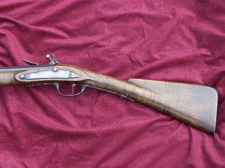 Hola, aunque me gustan todas las armas, unas mucho y otras mas siento debilidad por estos, los rifles 92
