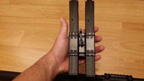 Carabina alemana fabricada por Walther con licencia de Heckler und Koch. Calibre 22lr. Se incluye en el 01