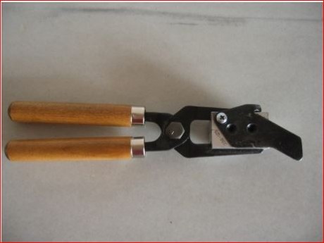    **********VENDIDA********** VENDO TURQUESA 9 MM RN, 125 GRNS, MARCA LEE  

Vendo turquesa calibre 9 02