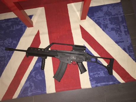 Buenas compañeros foreros!

Pongo en venta mi ruger 10/22 con kit arcangel del G36, con dos cargadores 00