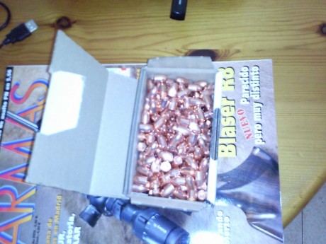 Tengo que comprar puntas de 9mm. 115 grains para IPSC, como unas 30.000 (Treinta mil), ¡ojo que no es 10