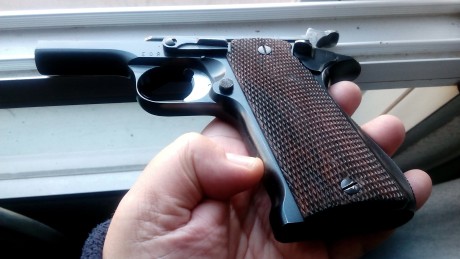 Un compañero del club vende una Super Star 9 mm. largo del año 1952 , excelente estado de conservacion 20