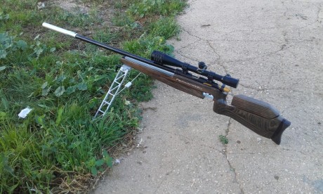 Pongo a la  venta esta preciosidad de carabina feimwerkbau 2600 custom 22lr.
Se puede ver y probar sin 11