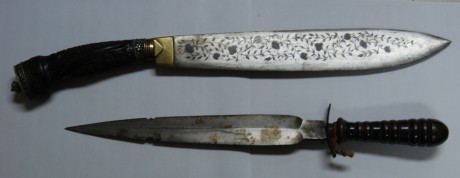 Encontré éstas armas en una rastro, creo que son Filipinas, podéis ayudarme a investigar que pueden ser, 00