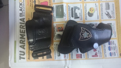 Funda ipsc antigüa glock y portacargador. 
precio 50€ con envio incluidos.

Funda cinturón Glock.

10€ 02