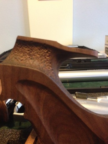  Hola a tod@s... 

Lo dicho en el enunciado...   VENDO Cacha Steyr (valida para todas  las LP-2,10,y 50 20