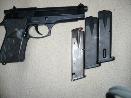 Nuevo precio. Podría dejar la Beretta en 320€ con todos los accesorios.

Por necesidad de cupo, vendo 02