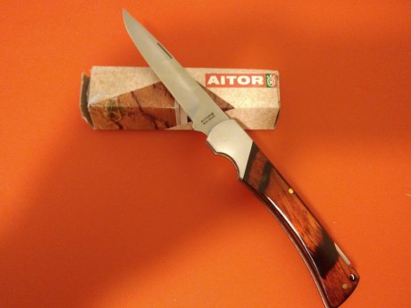 Navaja Aitor Ermua, modelo GRAN Quinto. Nueva
40€
Navaja Aitor Ermua modelo Bronco de luxe
65€
Navaja 02