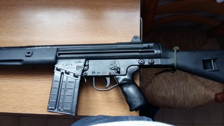 Hola vendo este cetme c con los siguientes extras:
Culata y guardamanos trapezoidal del HK G3 negros.
Cargador 01