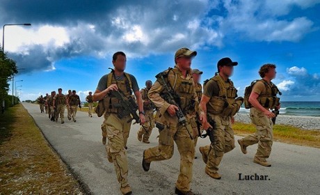 Hola a todos..... :saluting-soldier: 

  Vídeos y temas de las Fuerzas Especiales mundial.  
 
Holandés 11