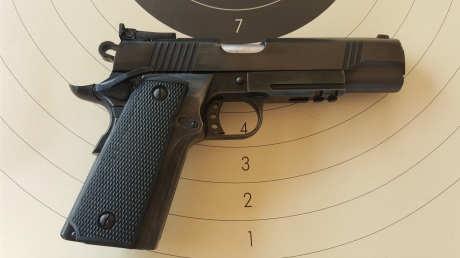 Muy buenas a todos!!!!!

Pongo en venta esta pistola ya que no le doy ningun uso y he decidido vender 01
