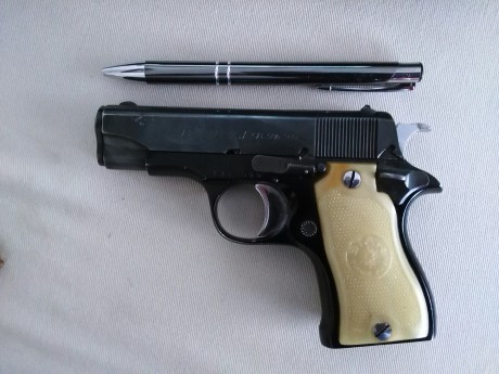 Buenos dias, vendo una star dk 9corto, sólo licencia A o B, arma de simple acción y de tamaño muy reducido, 02