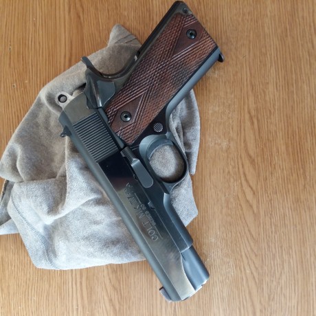 Vendo Colt Combat commander en 9 milimetros. le cambie todos los muelles por unos wolff de mejor calidad, 20