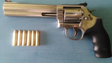 Buenas tardes, vendo por falta de tiempo mi revolver smith and wesson modelo 686 calibre 357 magnum aunque 01