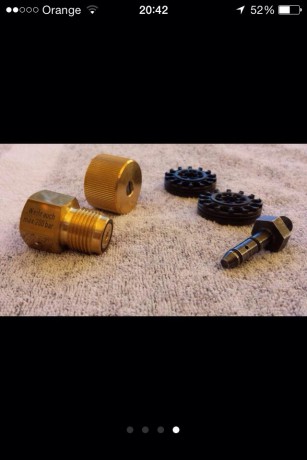 Carabina de la prestigiosa marca alemana Weirhauch Hw100TK en calibre 5,5 con cañón de 60cm 
En perfecto 10