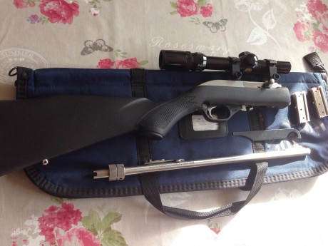 Vendo Marlin Papoose 70PSS , sintetico , acero 2 cargadores originales , llave , funda original, bisor 02