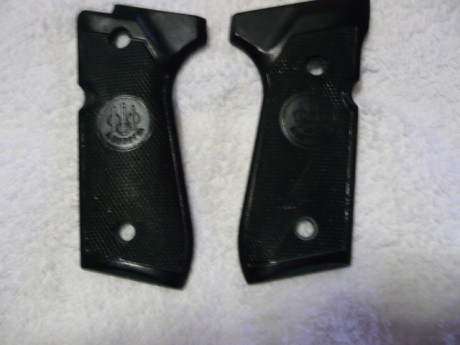 Nuevo precio. Podría dejar la Beretta en 320€ con todos los accesorios.

Por necesidad de cupo, vendo 20